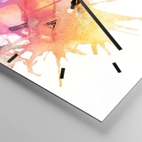 Clock face with lines