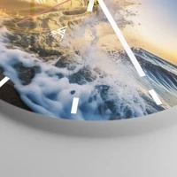 Clock face with lines