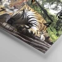 Clock face with numbers