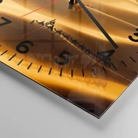 Clock face with numbers