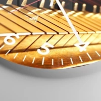 Clock face with numbers