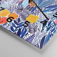 Clock face with numbers