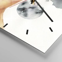 Clock face with lines