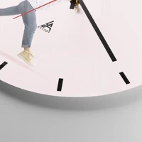 Clock face with lines