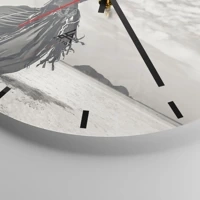 Clock face with lines