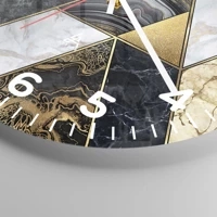 Clock face with numbers