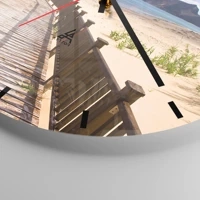 Clock face with lines