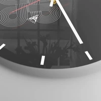 Clock face with lines