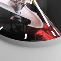 Clock face with lines