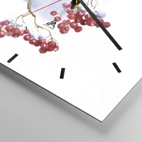 Clock face with lines