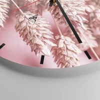 Clock face with lines