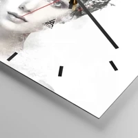 Clock face with lines