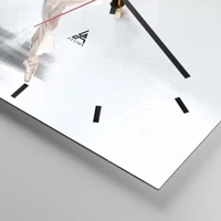 Clock face with lines