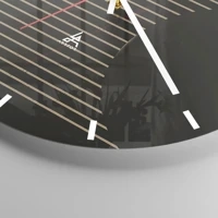 Clock face with lines