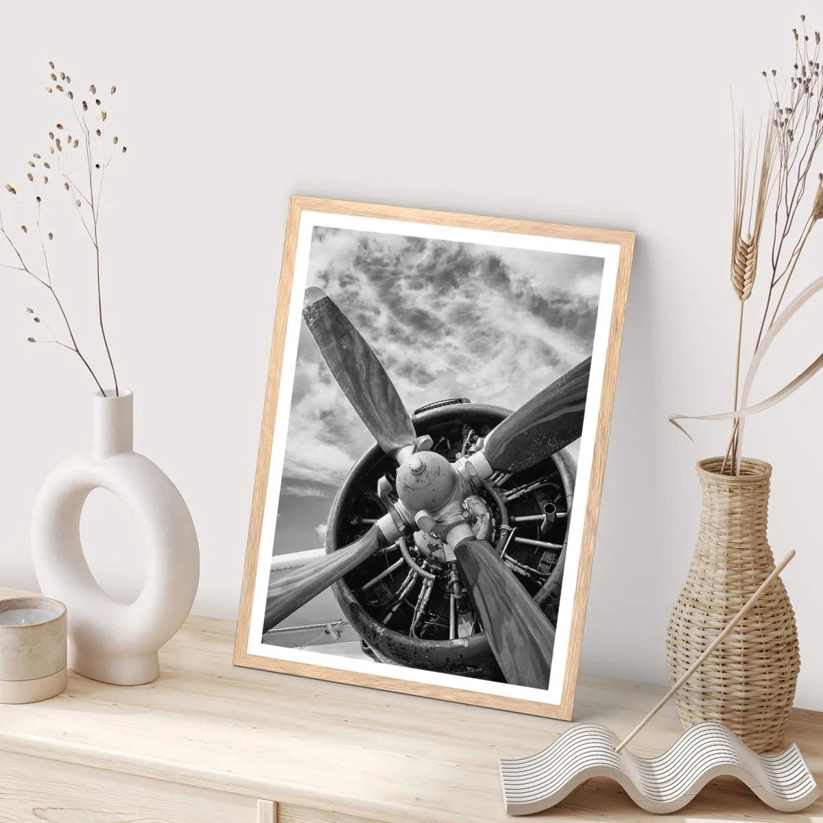 Poster in light oak frame - Conquerer of the Skies - 61x91 cm