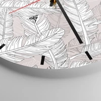 Clock face with lines