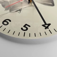 Clock face with numbers