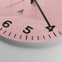 Clock face with numbers