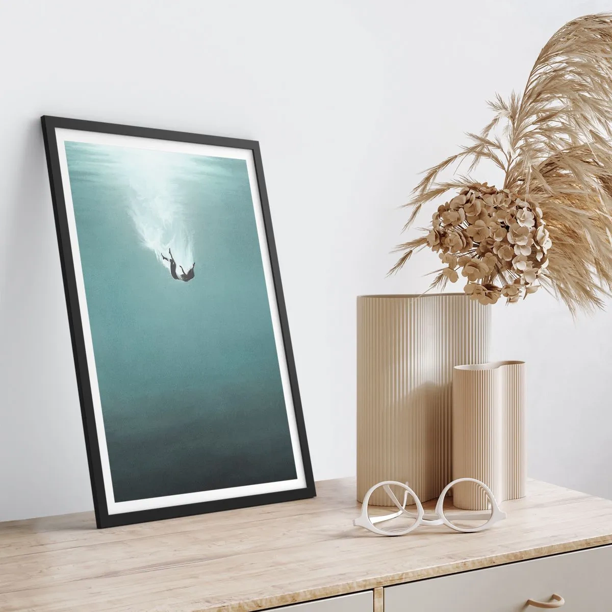 Poster in black frame - In the Arms of the Ocean - 40x50 cm