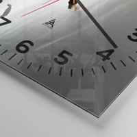 Clock face with numbers