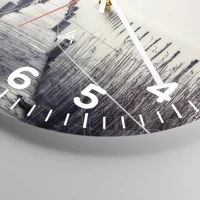 Clock face with numbers