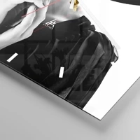 Clock face with lines