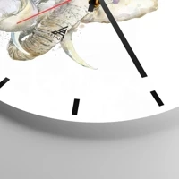 Clock face with lines