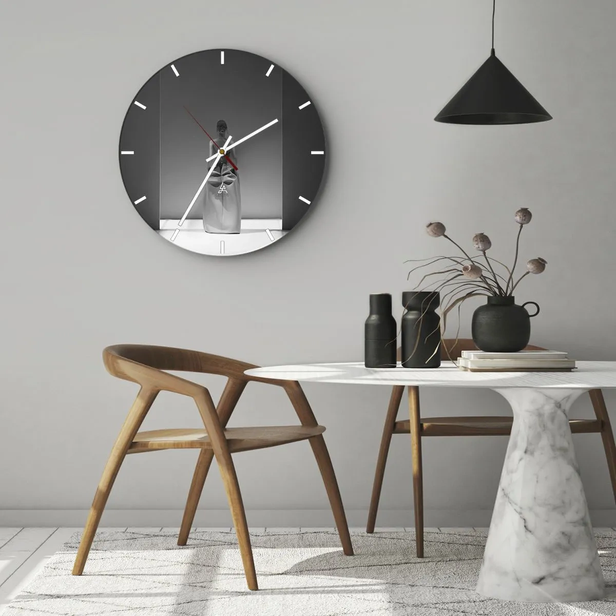 Wall clock - Clock on glass - Black and white sculpture of a woman in a minimalist space - 30x30cm - Refined Simplicity - Modern wall decoration for the living room, kitchen, and bedroom ARTTOR