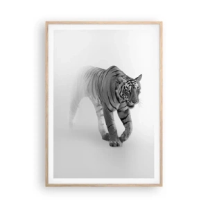 Poster in light oak frame - Crouching in Fog - 70x100 cm
