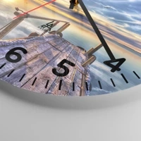 Clock face with numbers