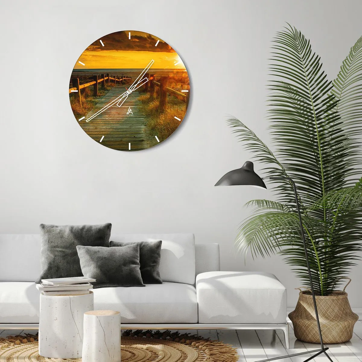 Wall clock - Clock on glass - Bathed in Old Gold - 30x30 cm