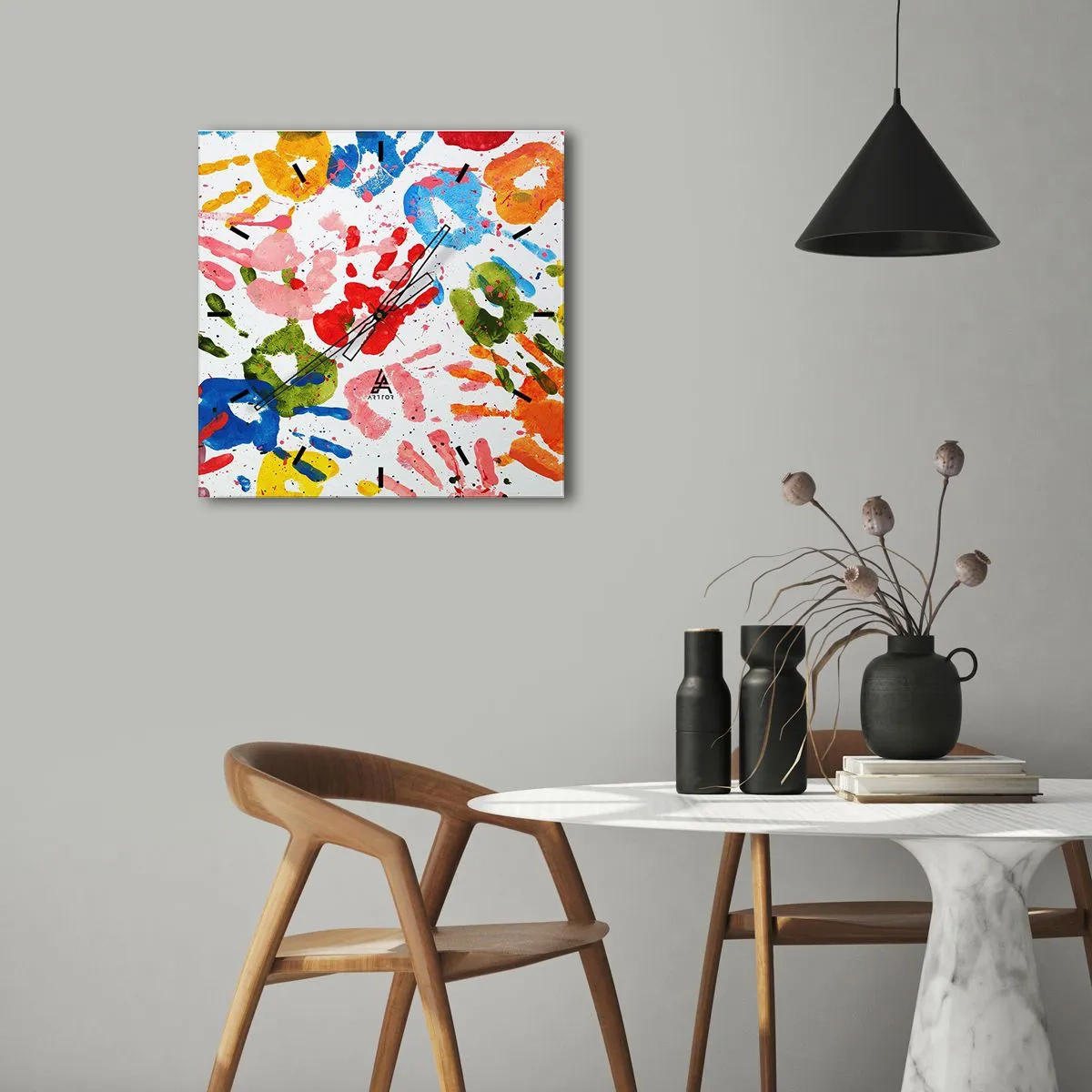 Wall clock - Clock on glass - High Five! - 30x30 cm