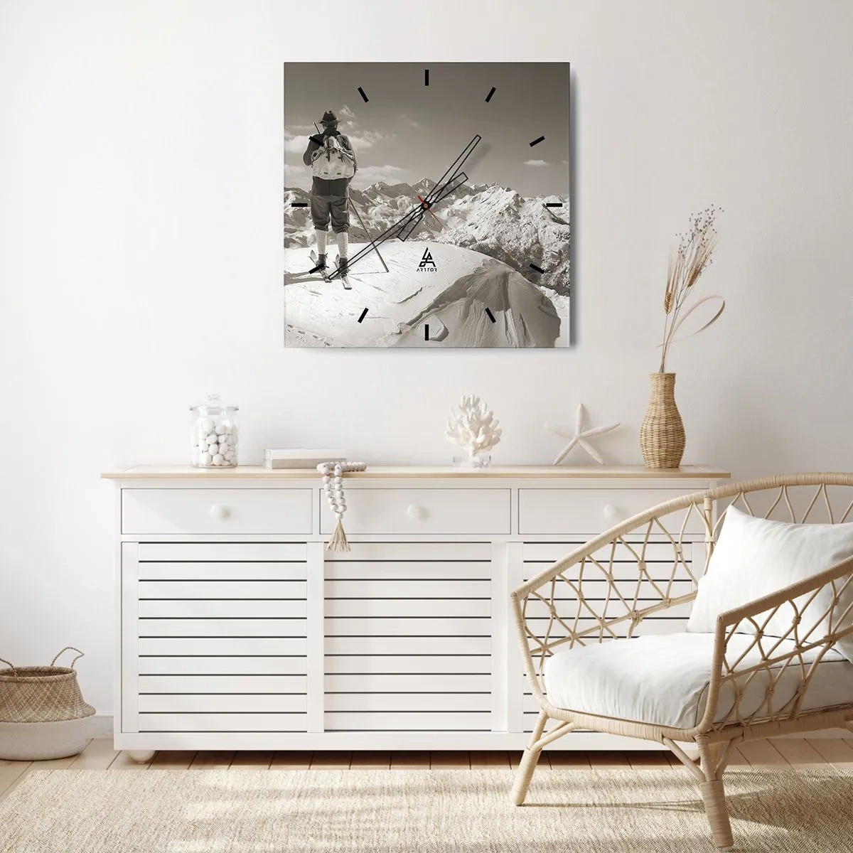 Wall clock - Clock on glass - Mountains Are the Same - 40x40 cm