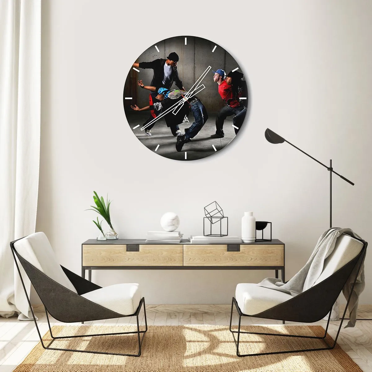 Wall clock - Clock on glass - Dancing with Street Wind - 40x40 cm