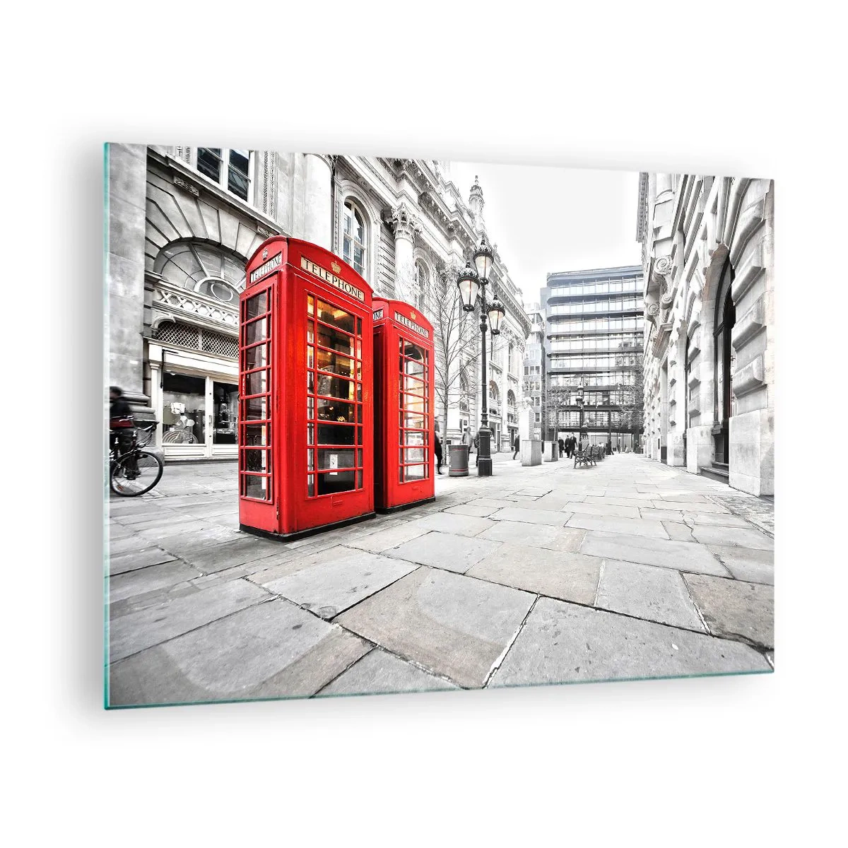 Glass picture - Red telephone booths against the backdrop of a city street - 70x50cm - Welcome to London - Modern wall decoration for the living room and bedroom ARTTOR