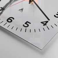 Clock face with numbers