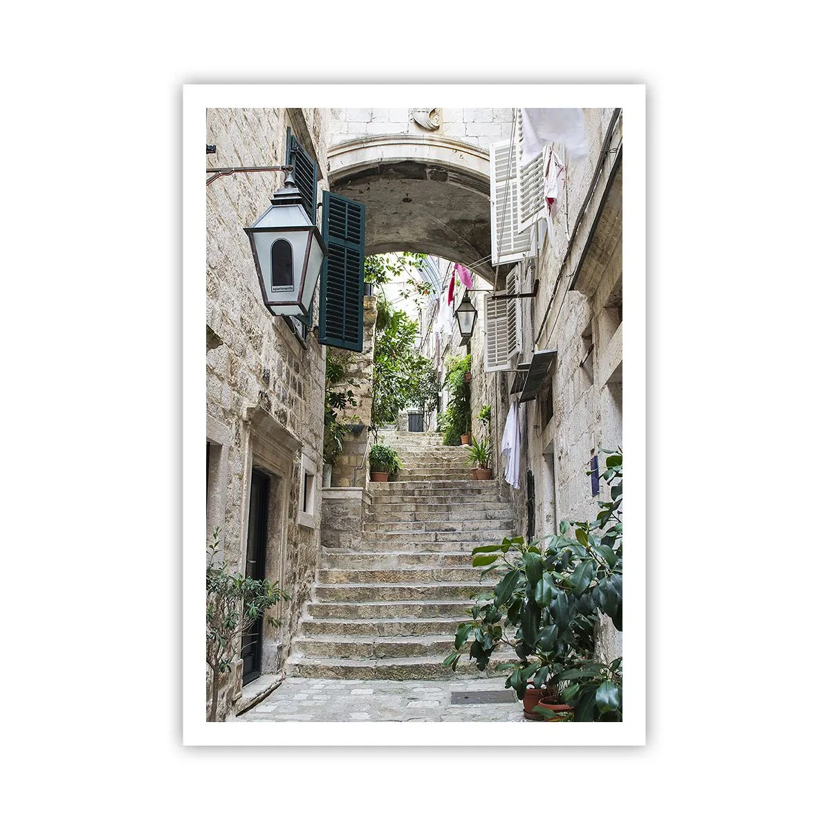 Poster - Charming Alley - 70x100 cm
