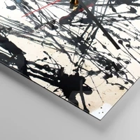 Clock face with lines