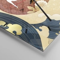 Clock face with lines