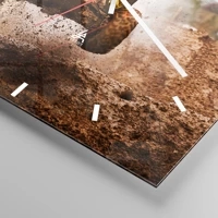 Clock face with lines