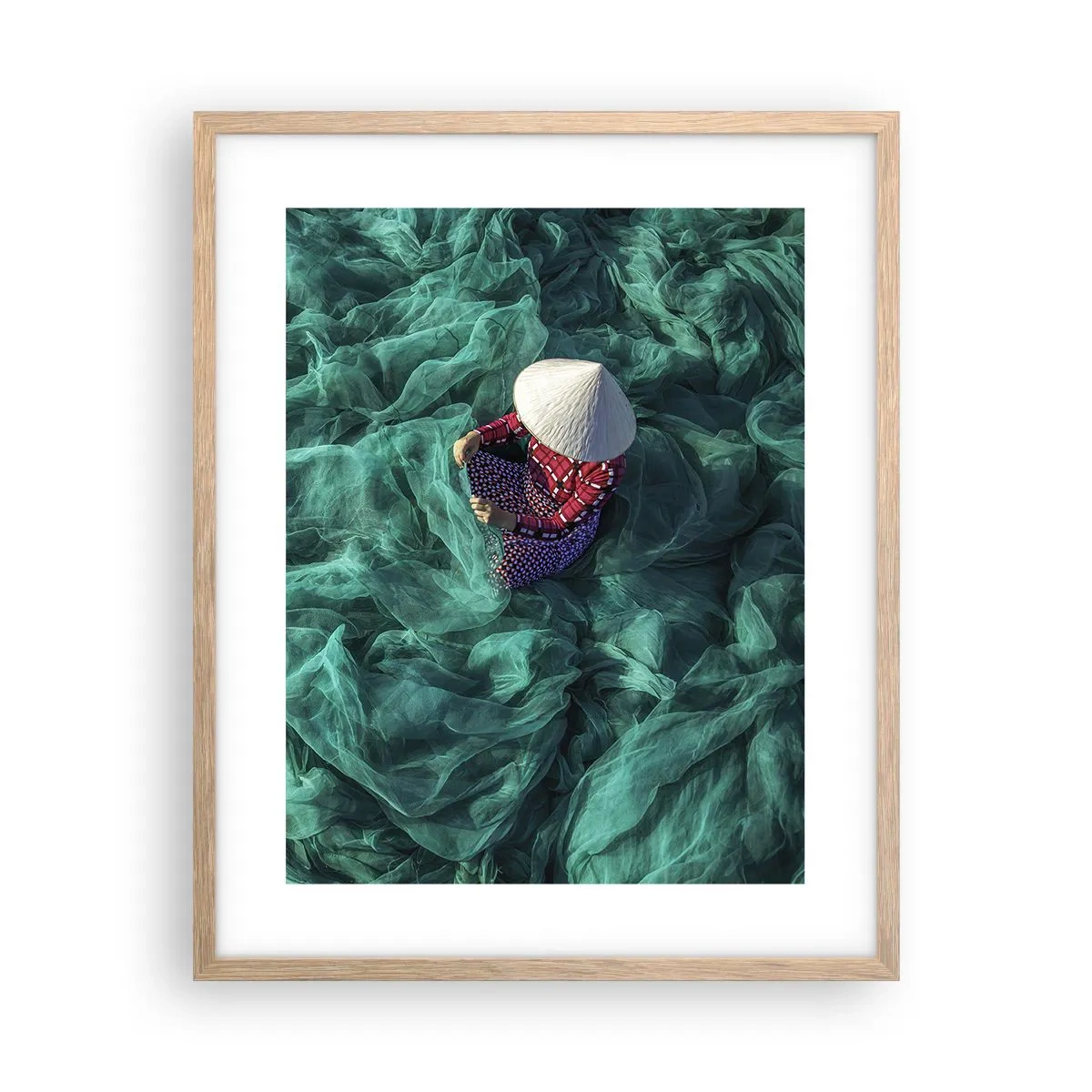 Poster in light oak frame - In the Sea of Nets - 40x50 cm