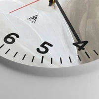 Clock face with numbers