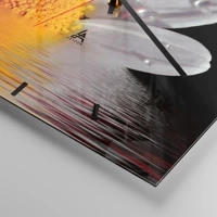 Clock face with lines