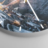 Clock face with lines