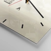 Clock face with lines