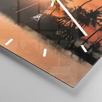 Clock face with lines