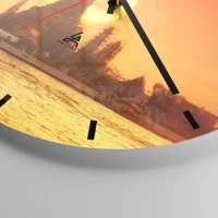 Clock face with lines