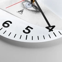 Clock face with numbers