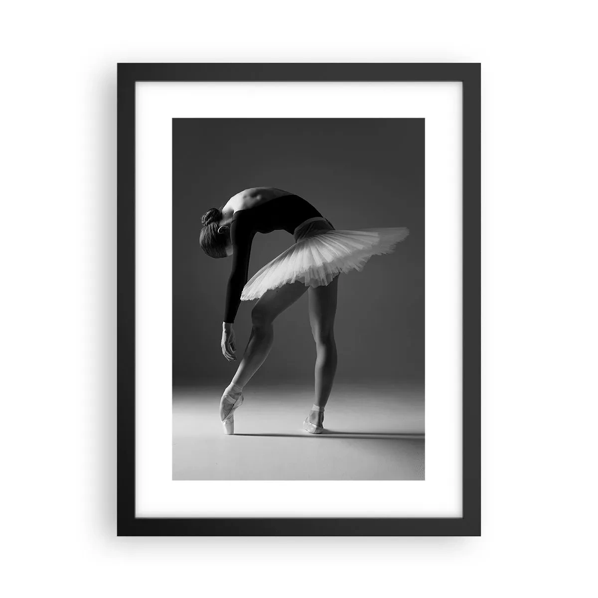 Poster in black frame - Belle Ballet Dancer - 30x40 cm