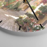 Clock face with lines